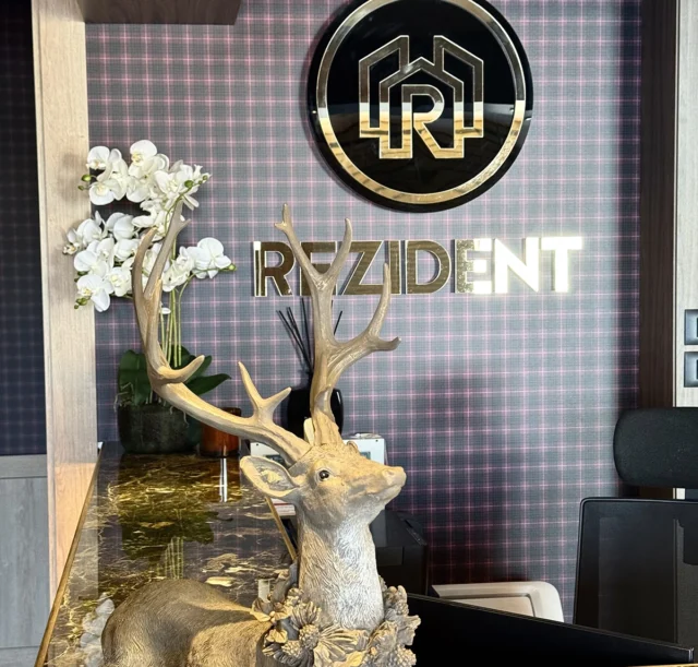 hotel-rezident-zabljak-recepcija-3